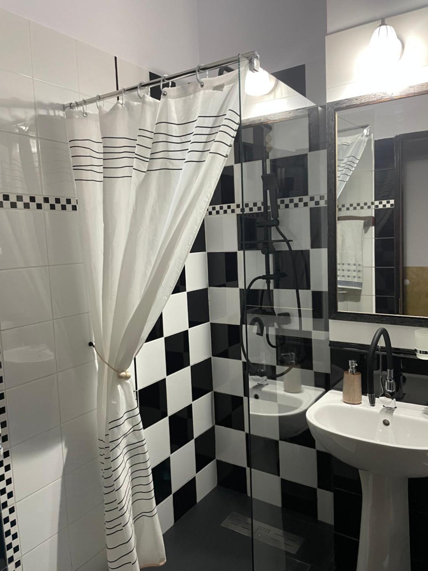 Montana Hotel Sucevita Luaran gambar