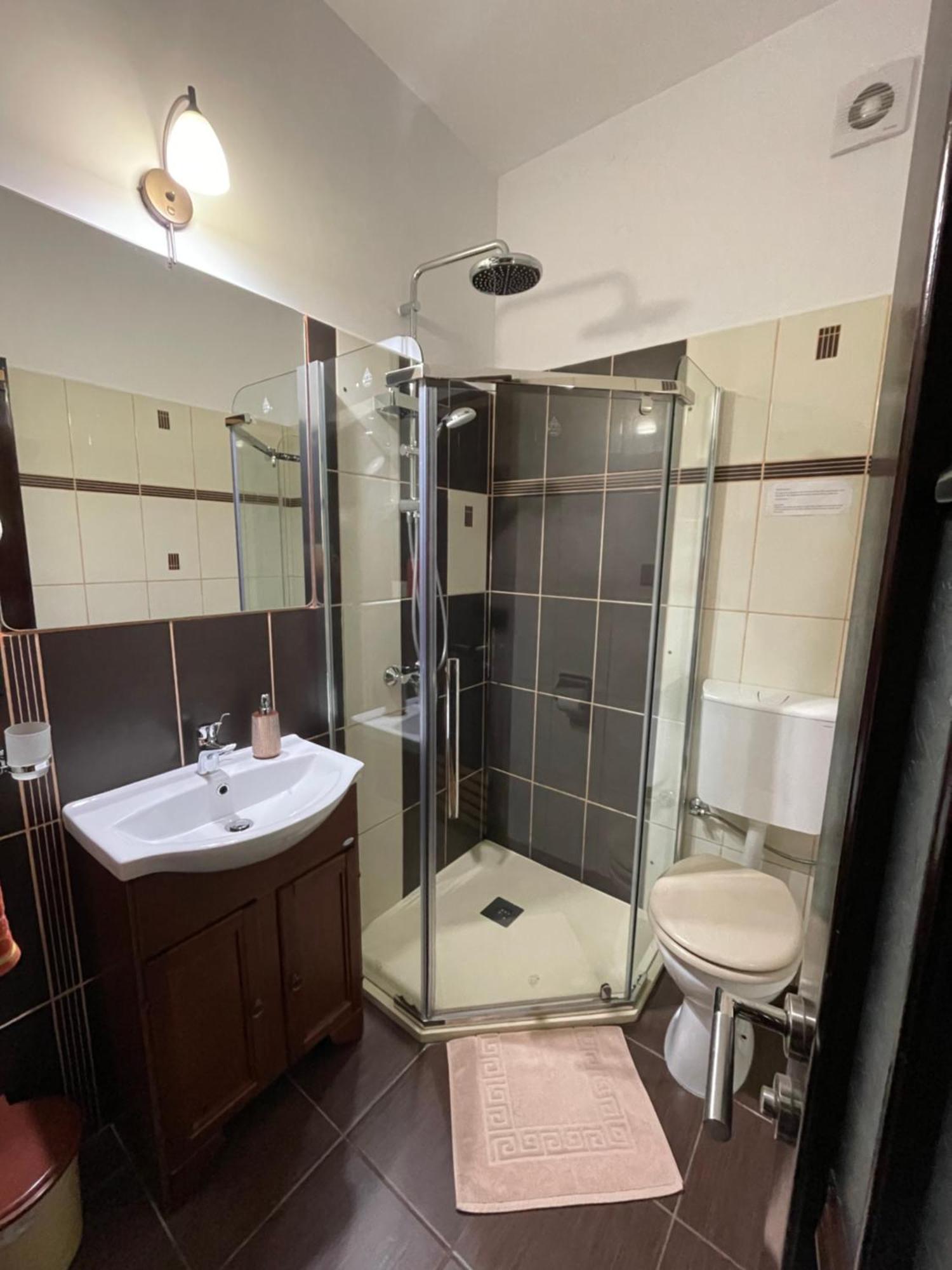 Montana Hotel Sucevita Luaran gambar