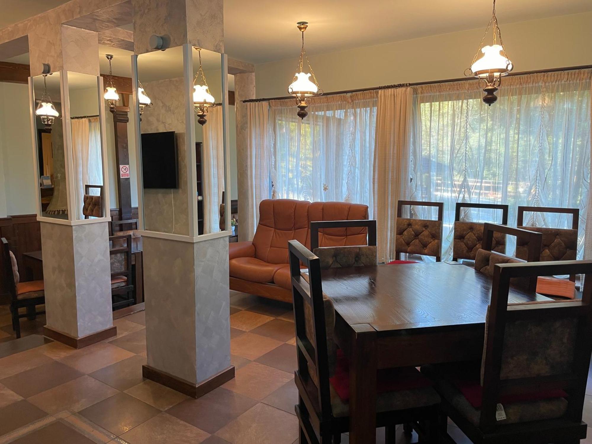 Montana Hotel Sucevita Luaran gambar
